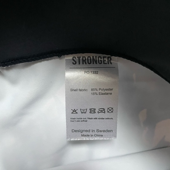 Stronger Print Leggings NWOT - Picture 3 of 5